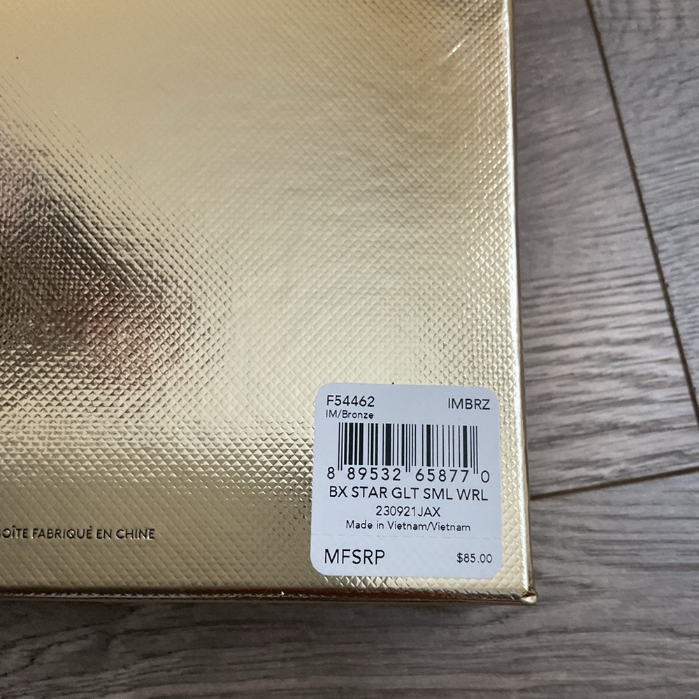Coach wristlet, New with Tags and box. - Picture 7 of 7